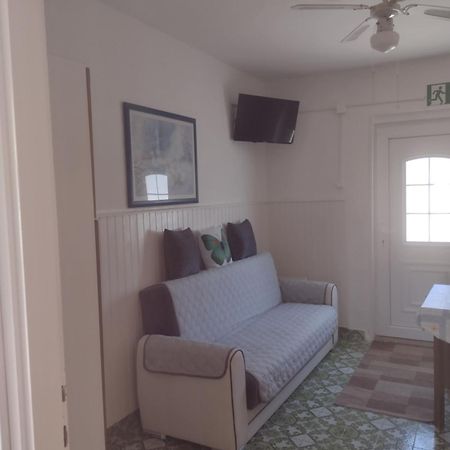 Apartmani Alen Dinjiska Luaran gambar