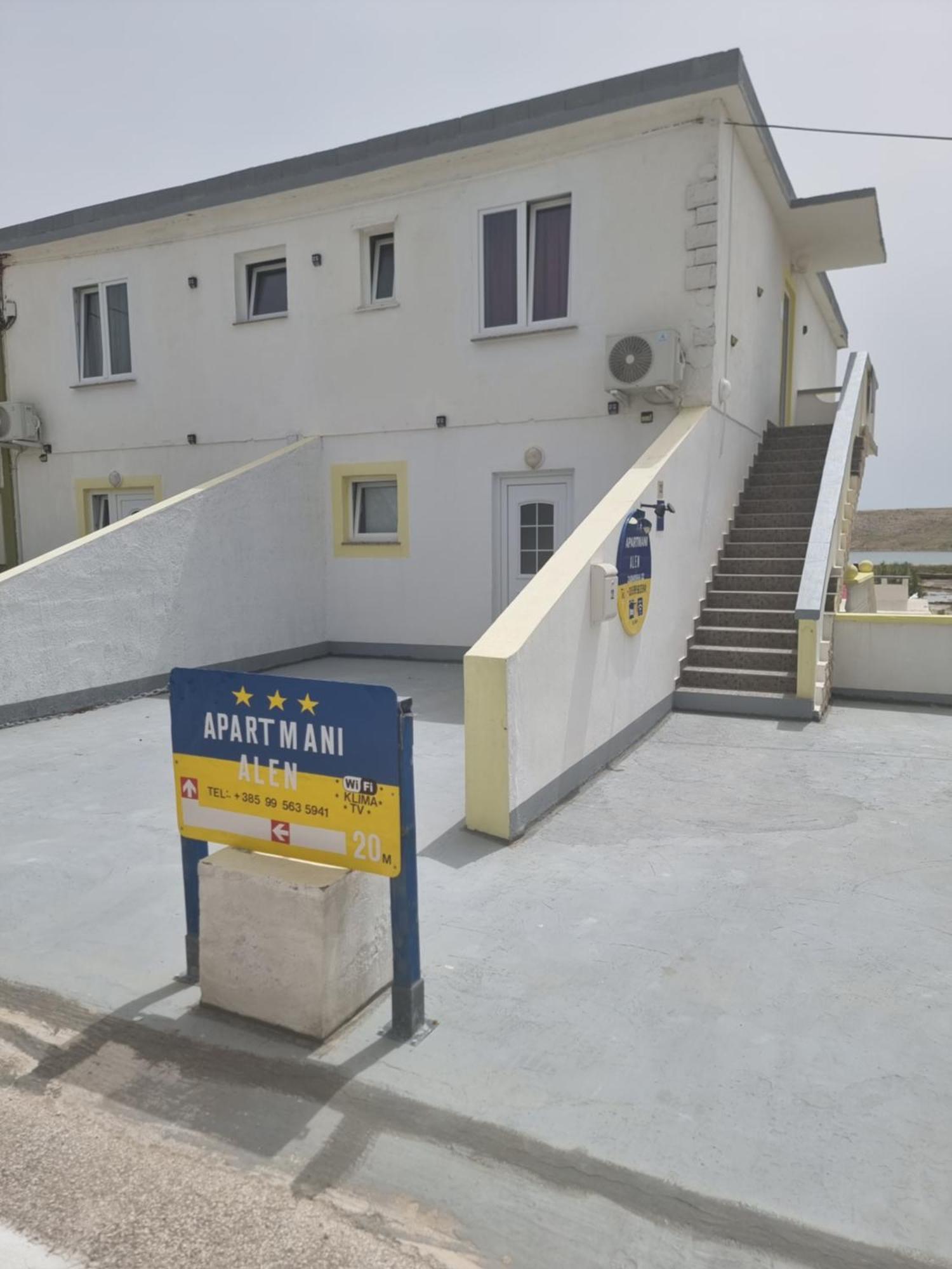 Apartmani Alen Dinjiska Luaran gambar