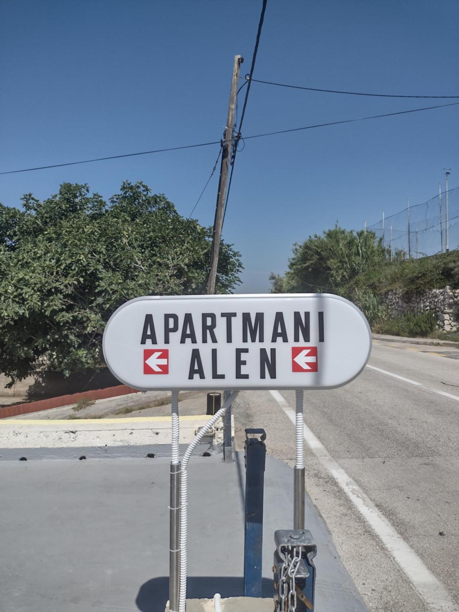 Apartmani Alen Dinjiska Luaran gambar
